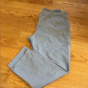 Bonobos Athletic Fit grey Cchinos